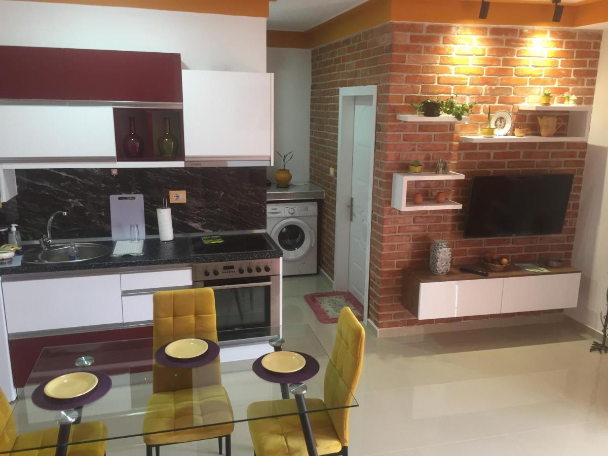 Your Apartment Pogradec Exterior foto